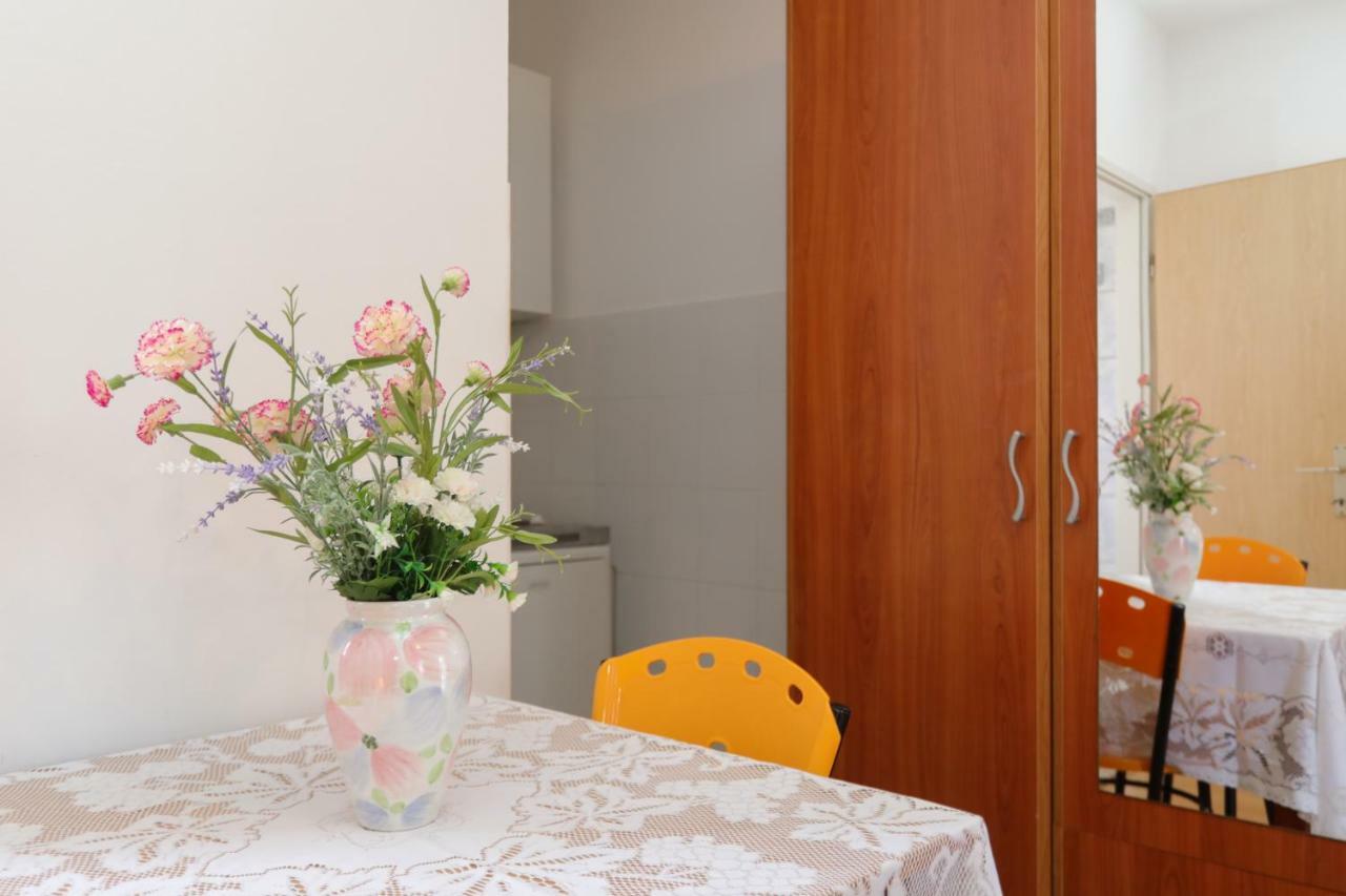 Studio Apartment Ana Supetar Dış mekan fotoğraf